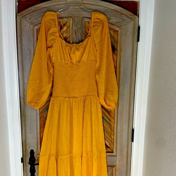 Summer Dress. Nordstrom. Never worn. - Picture 1 of 5